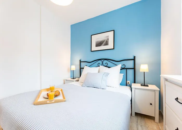 Amazing City Center Apartment
